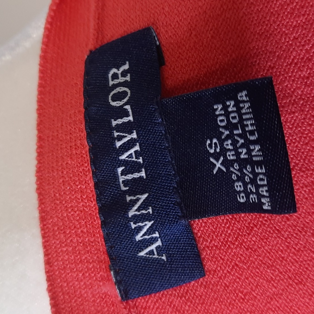 Ann Taylor Coral V-Neck Button Front 3/4 Sleeve Cardigan, Size XS - Picture 6 of 6
